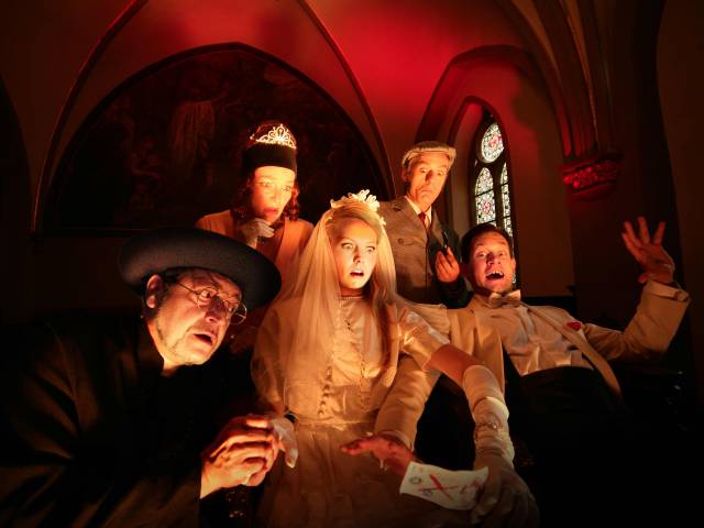 Krimidinner - Hochzeit in Schwarz